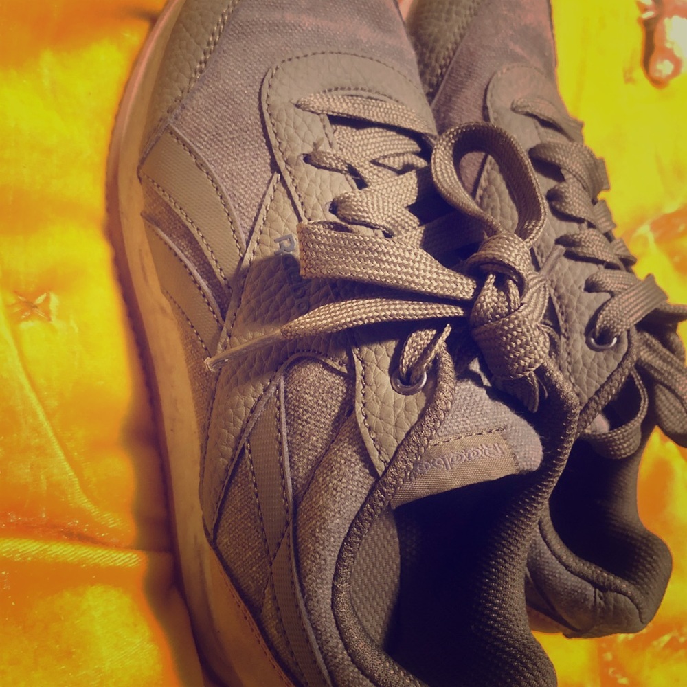 Hunter Green Classic Reebok’s